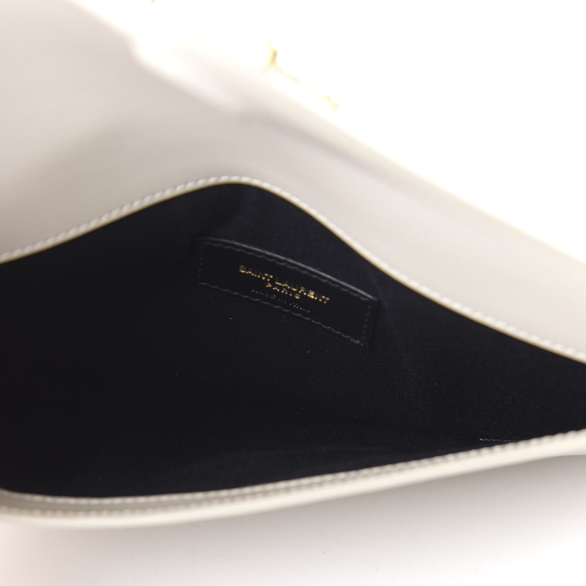 Smooth Shiny Calfskin Medium Uptown 